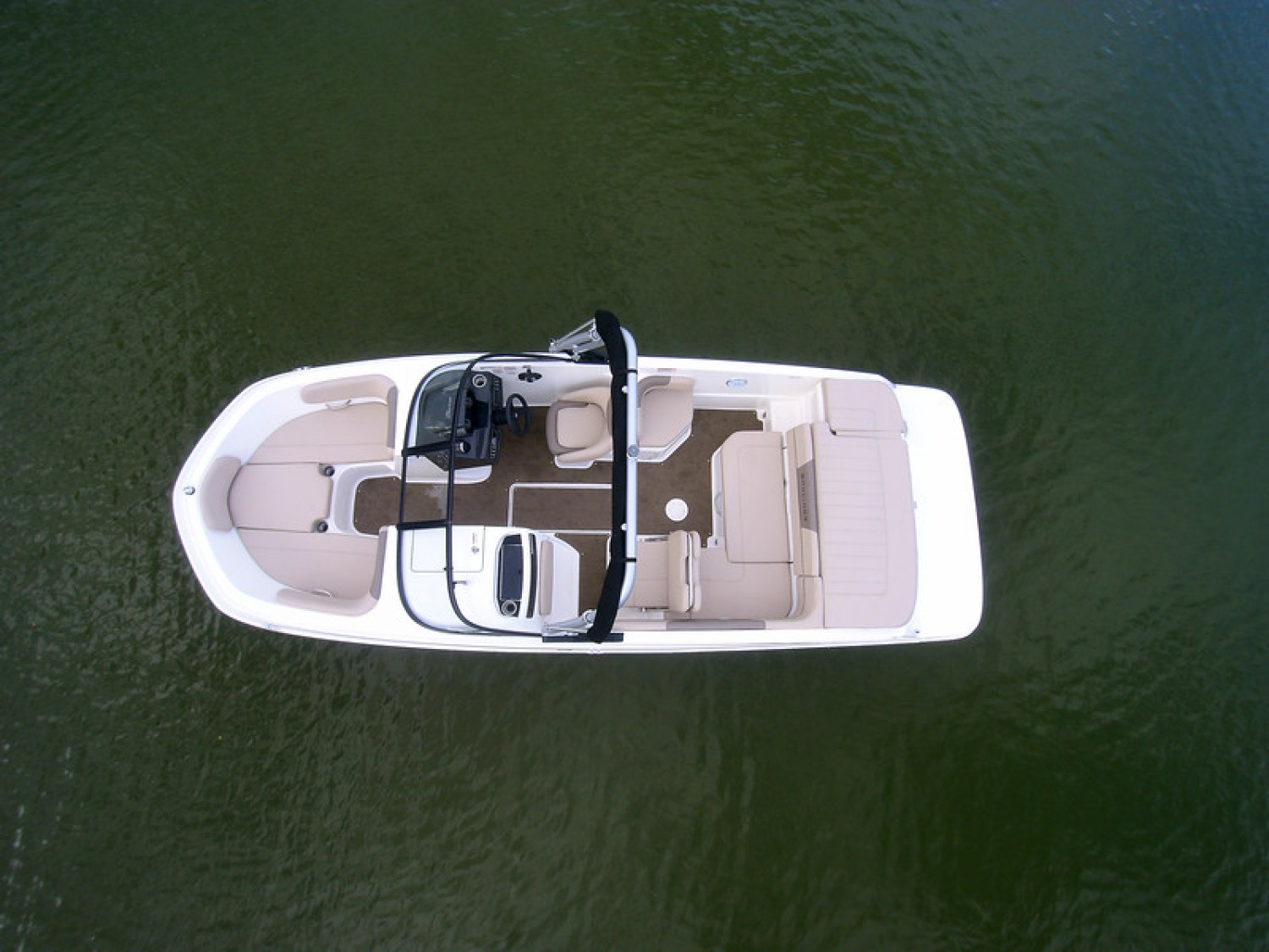 slider 3 Bayliner VR6 OB